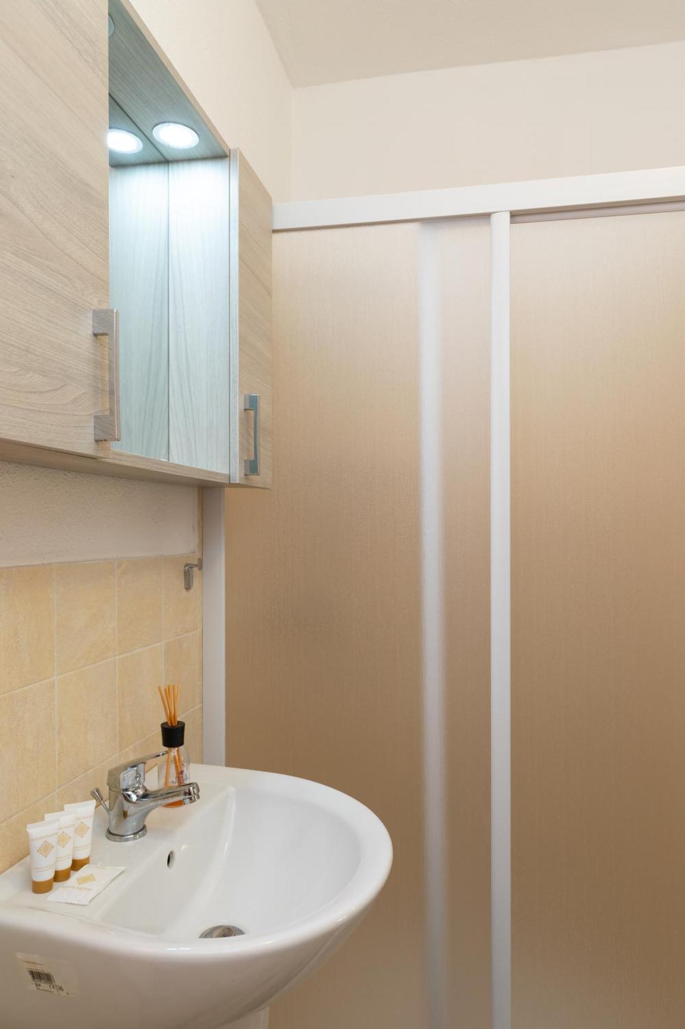 Zaira Home Free Wi-Fi 5 Minuti Dal Lago Liscia ซานต์ อันโตนิโอ ดิ กาลลูรา ภายนอก รูปภาพ